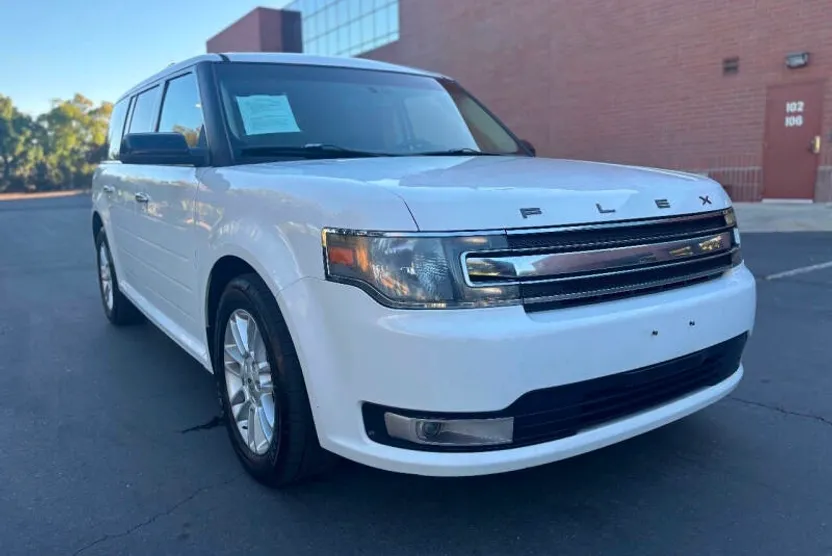 2015 Ford Flex SEL photo 1