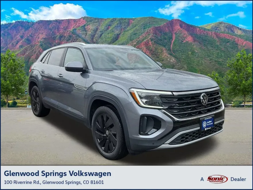 2025 Volkswagen Atlas Cross Sport SE Technology photo 1