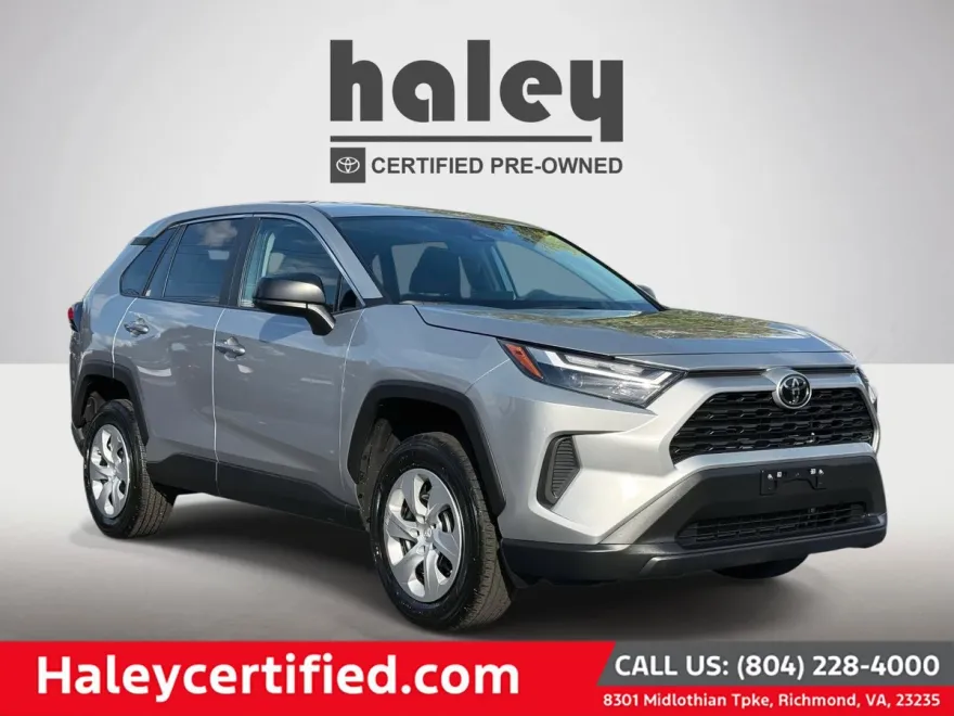 2024 Toyota RAV4 LE photo 1