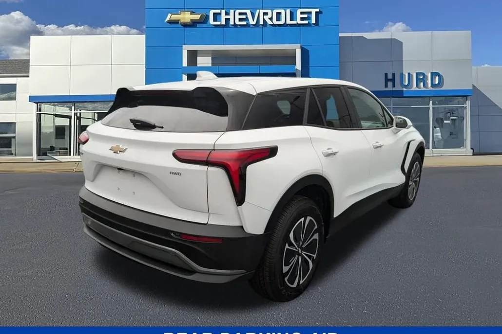 2025 Chevrolet Blazer EV photo 1