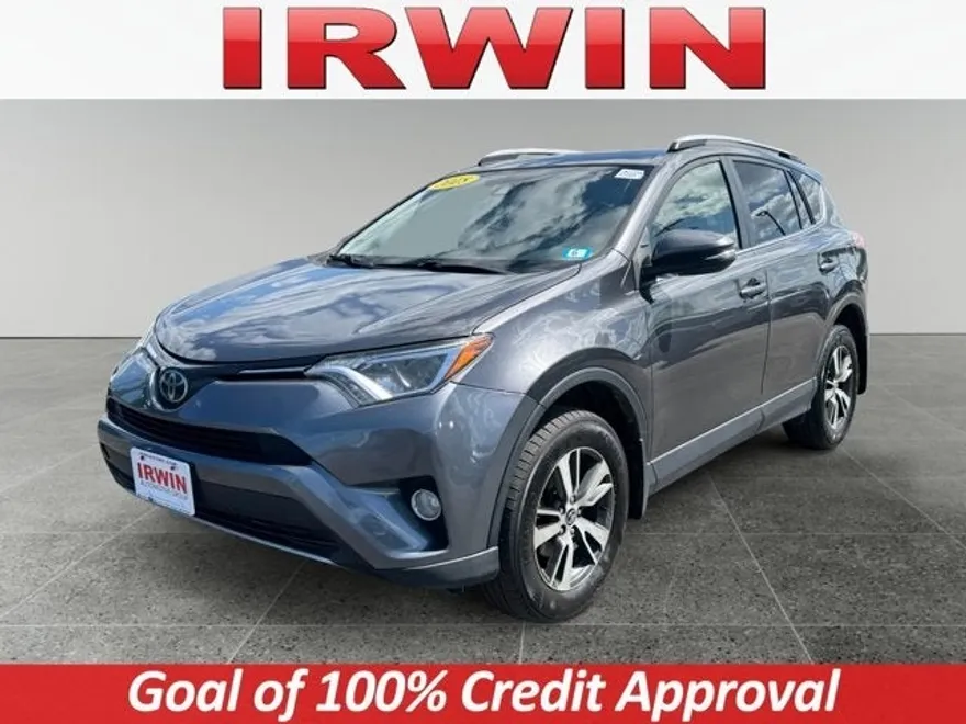 2018 Toyota RAV4 XLE photo 1