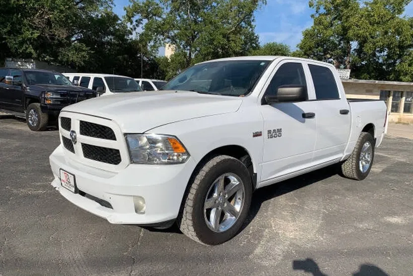 2016 Ram 1500 Express photo 1