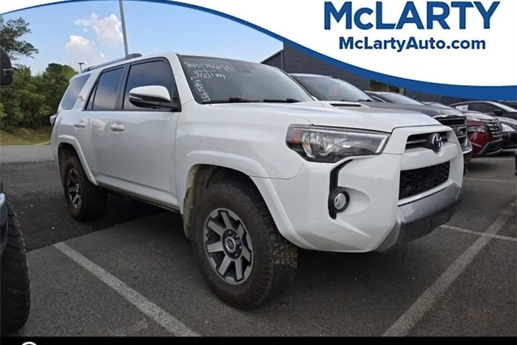 2020 Toyota 4Runner TRD Off-Road Premium photo 1