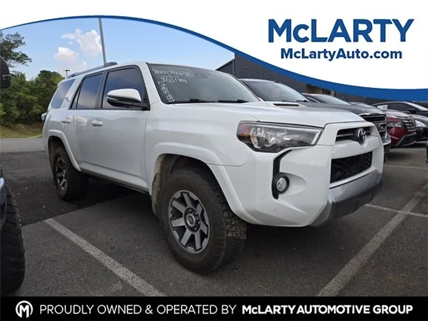 2020 Toyota 4Runner TRD Off-Road Premium photo 1
