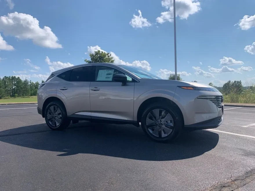 2025 Nissan Murano SL photo 1