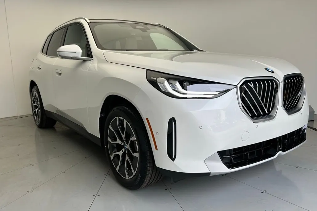 2025 Bmw X3 30x Drive photo 1