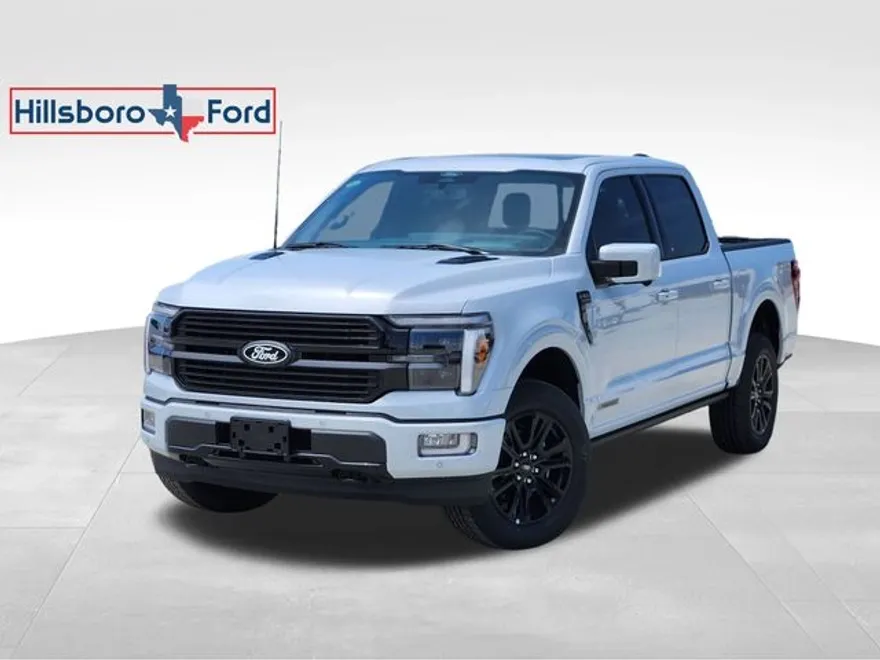 2025 Ford F-150 Platinum photo 1