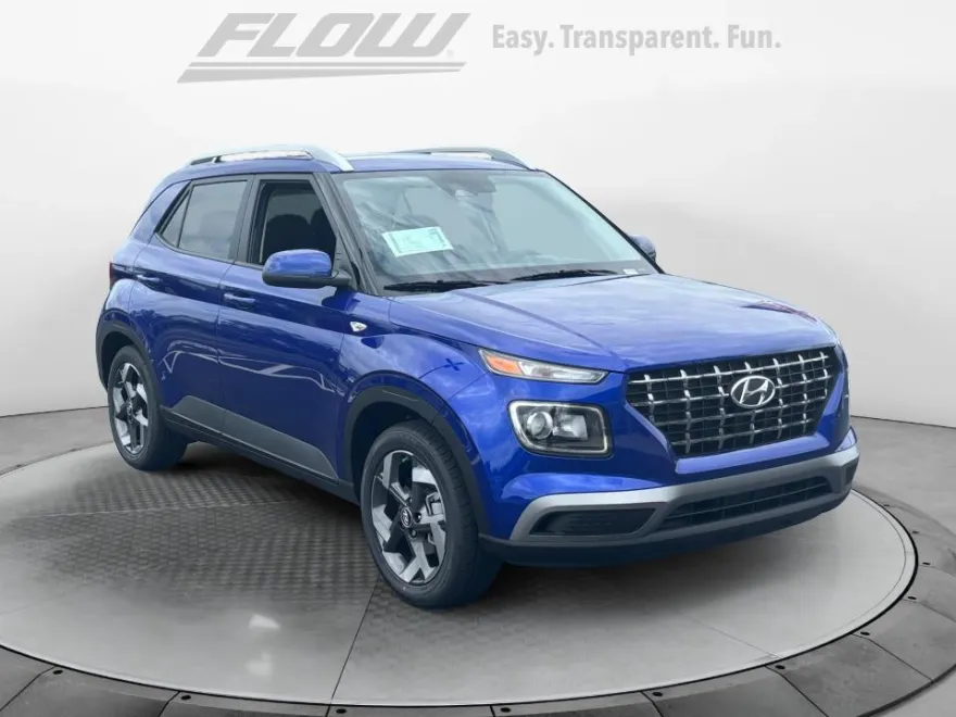 2025 Hyundai Venue SEL photo 1