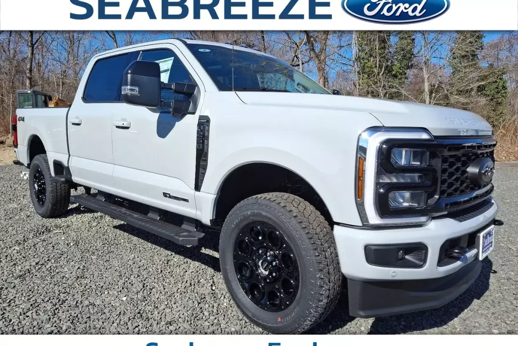 2025 Ford F-250 Lariat photo 1