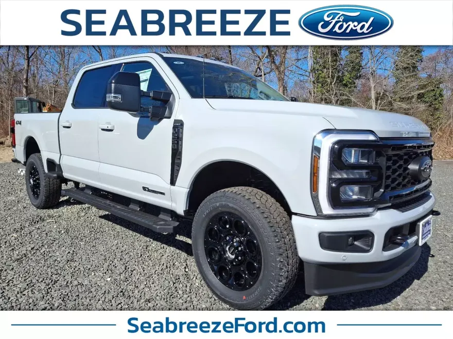 2025 Ford F-250 Lariat photo 1
