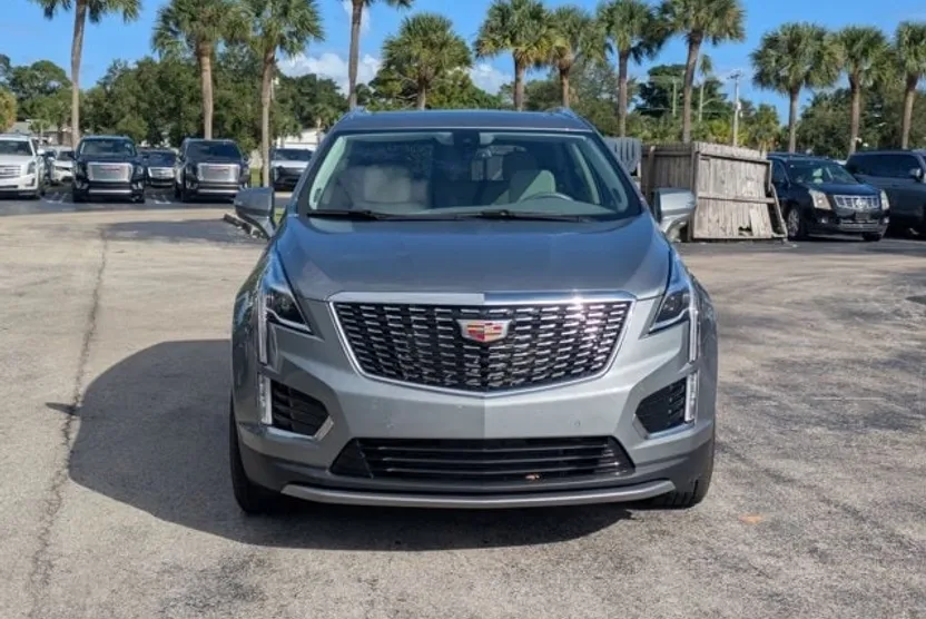 2024 Cadillac XT5 Premium Luxury photo 1