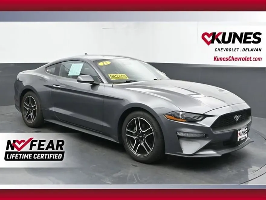 2023 Ford Mustang EcoBoost Premium photo 1