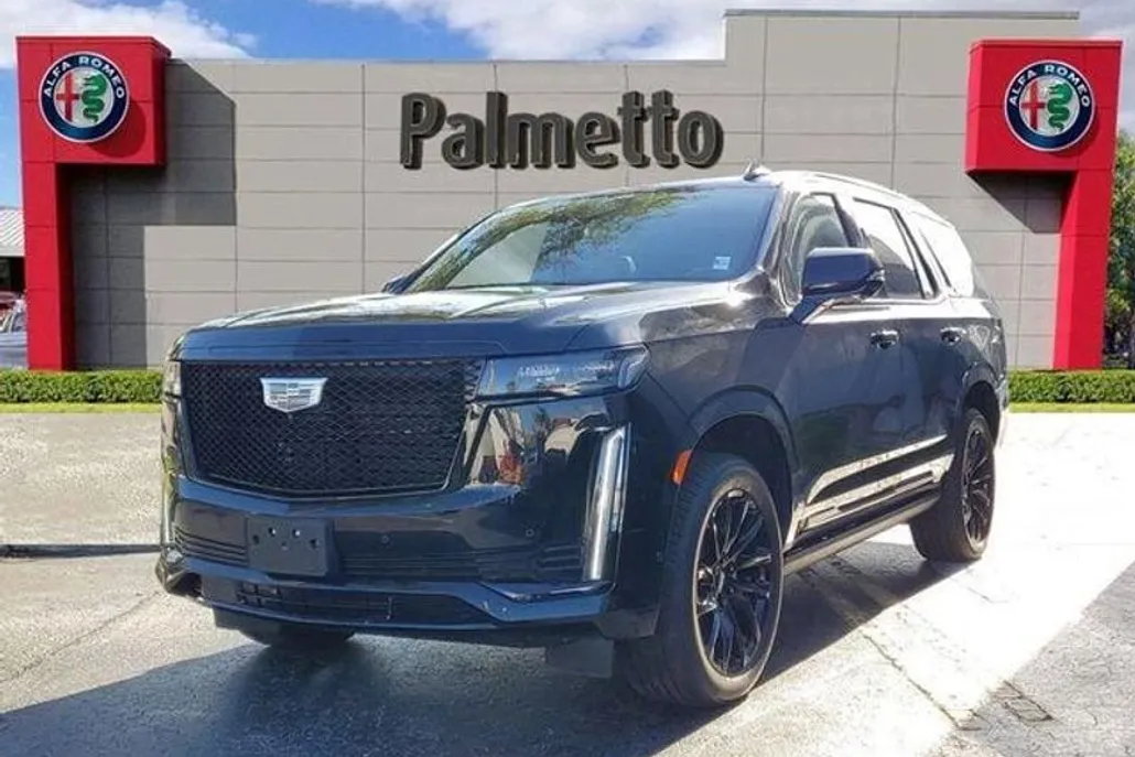 2022 Cadillac Escalade Sport photo 1