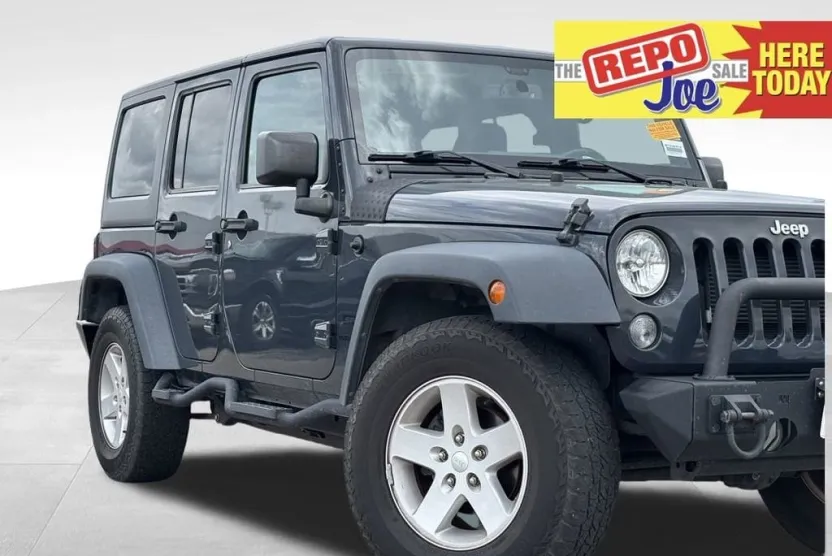 2016 Jeep Wrangler Unlimited Sport photo 1