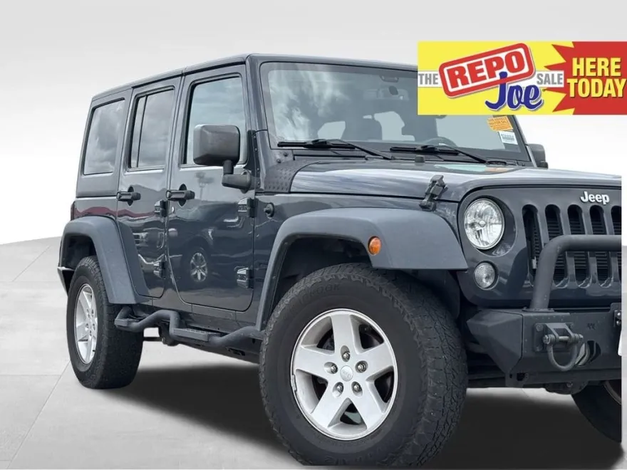2016 Jeep Wrangler Unlimited Sport photo 1