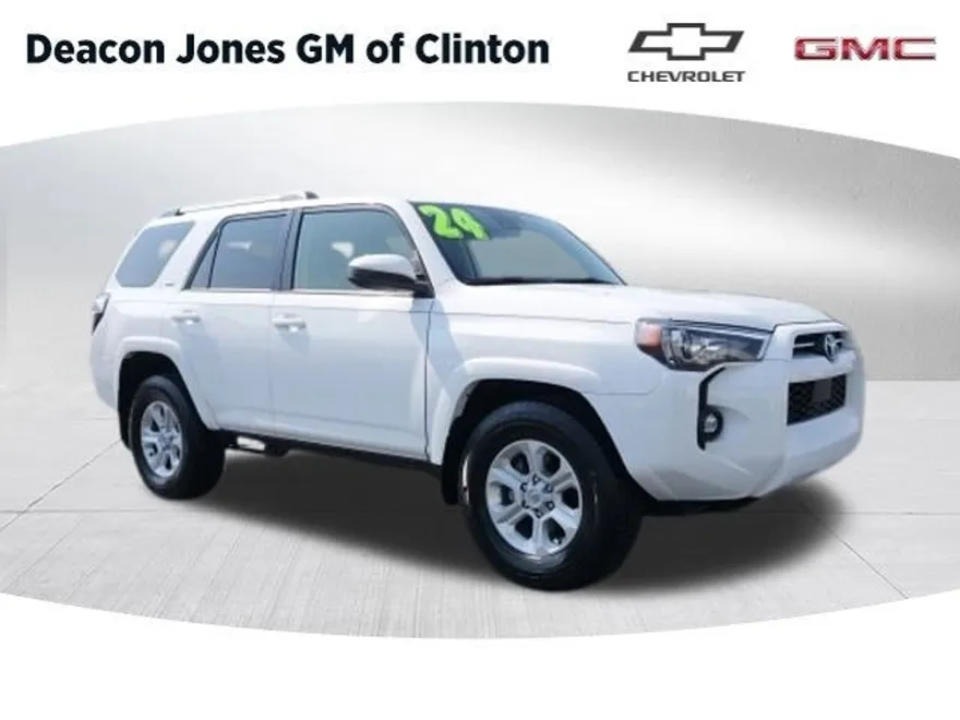 2024 Toyota 4Runner SR5 photo 1