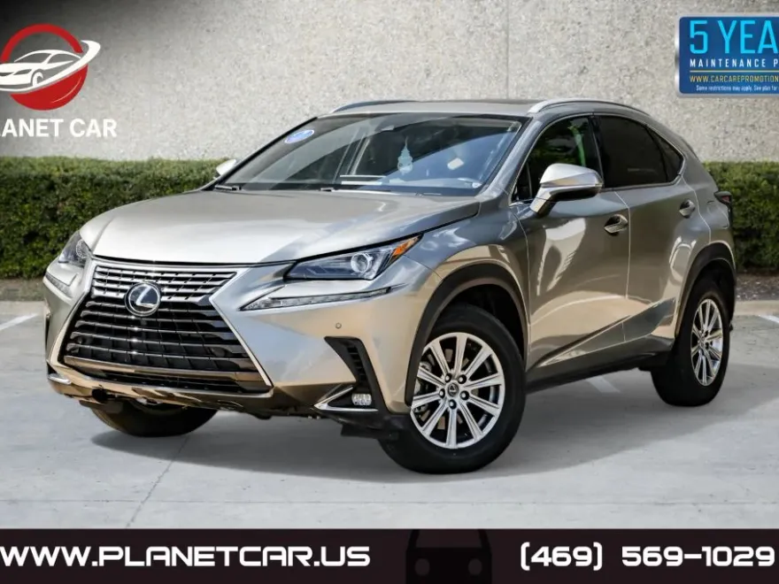 2021 Lexus NX 300 photo 1
