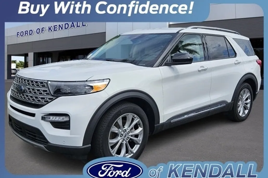 2024 Ford Explorer Limited photo 1