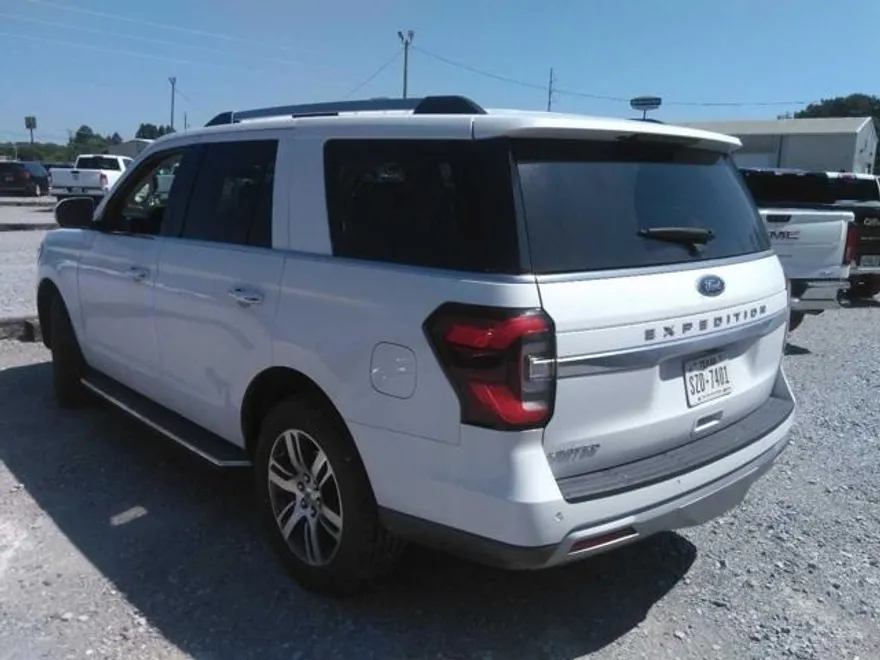 2023 Ford Expedition Limited photo 1