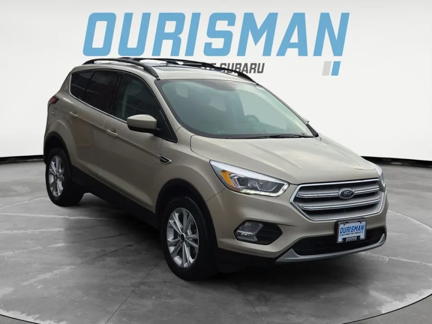 2018 Ford Escape SEL photo 1