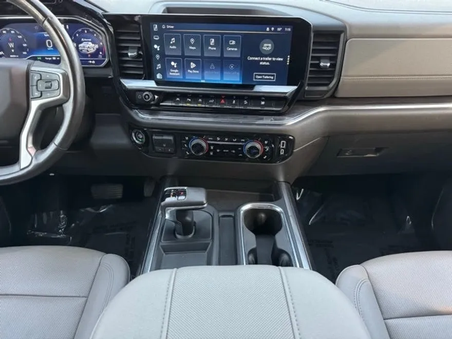 2023 Chevrolet Silverado 1500 LTZ photo 1