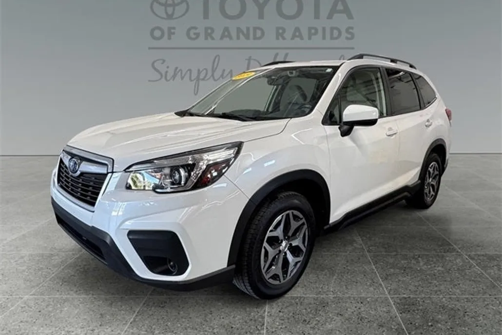 2019 Subaru Forester Premium photo 1