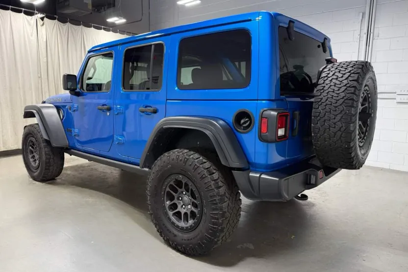 2022 Jeep Wrangler Unlimited High Tide Xtreme Recon photo 1