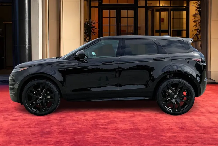 2026 Land Rover Range Rover Evoque Dynamic SE photo 1