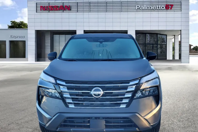2025 Nissan Rogue S photo 1