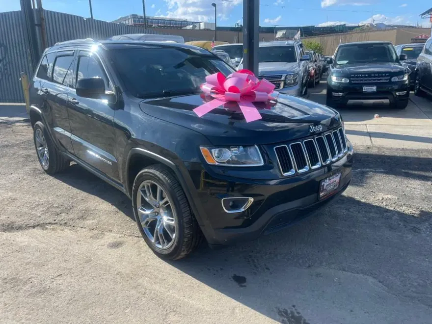 2015 Jeep Grand Cherokee Altitude photo 1