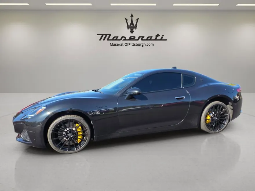 2024 Maserati Granturismo Modena photo 1