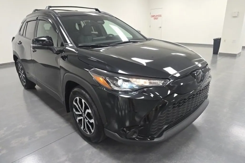 2024 Toyota Corolla Hybrid SE photo 1