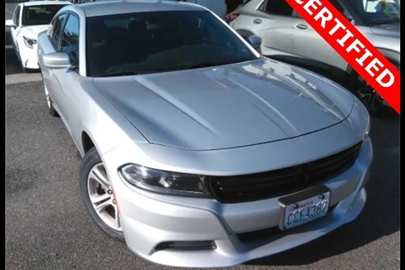 2022 Dodge Charger SXT photo 1
