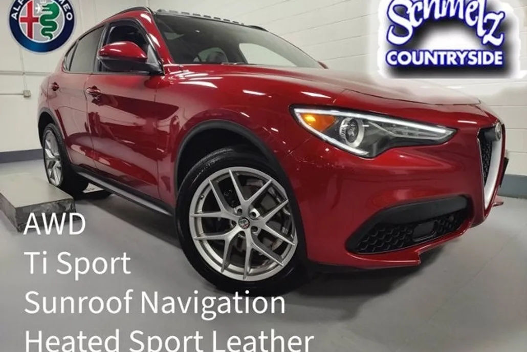 2018 Alfa Romeo Stelvio Ti Sport photo 1