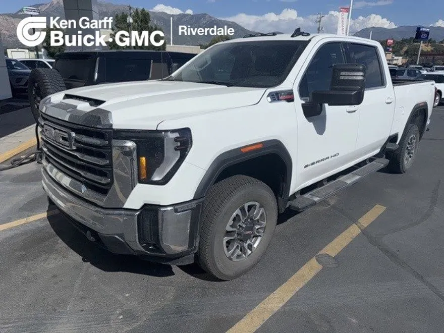 2025 Gmc Sierra HD SLE photo 1