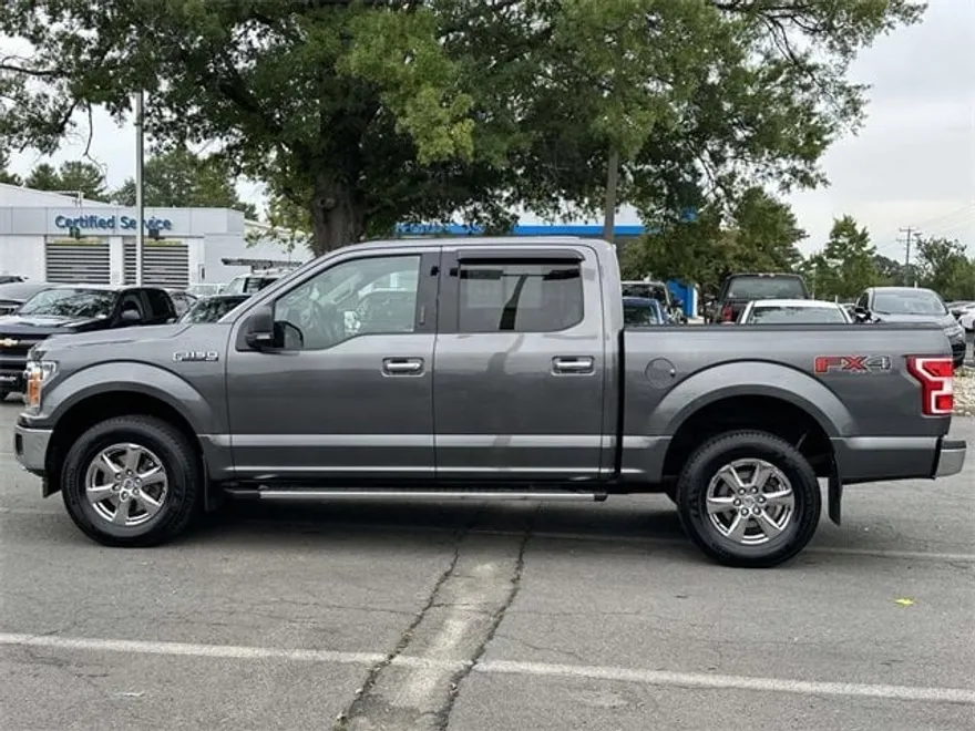 2019 Ford F-150 XLT photo 1