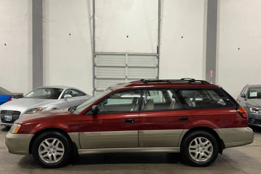 2002 Subaru Outback photo 1