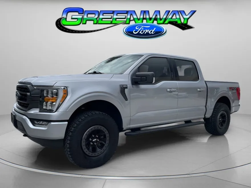 2023 Ford F-150 XLT photo 1
