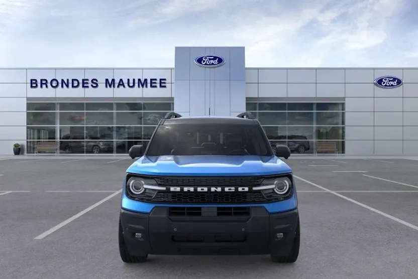2025 Ford Bronco Sport Outer Banks photo 1