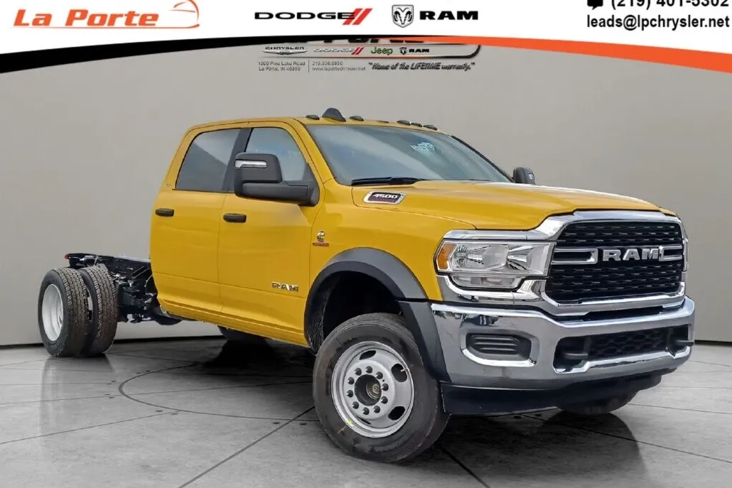 2024 Ram 4500 SLT photo 1