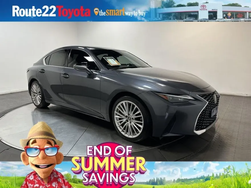 2022 Lexus IS 300 photo 1