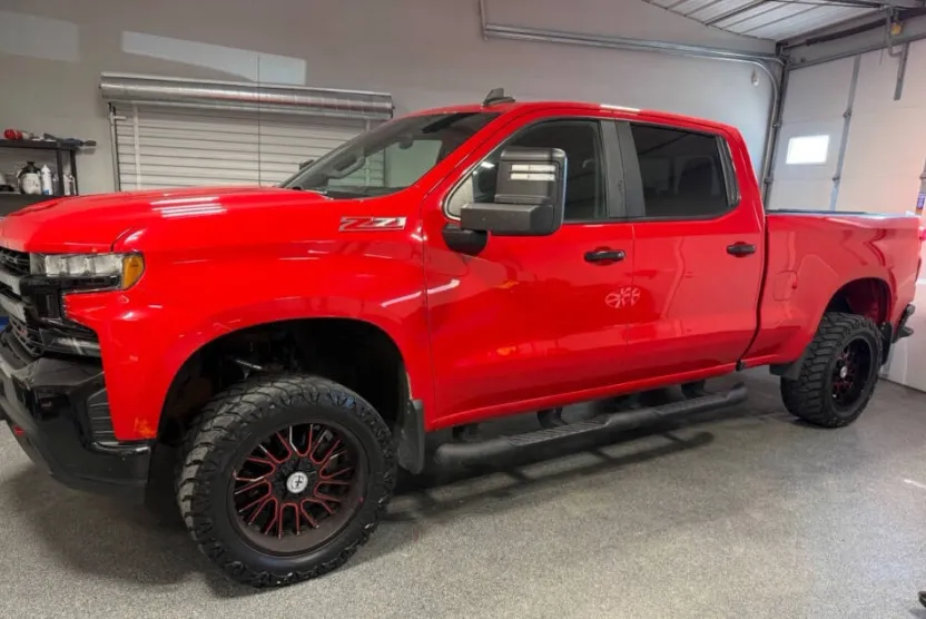 2021 Chevrolet Silverado 1500 LT Trail Boss photo 1