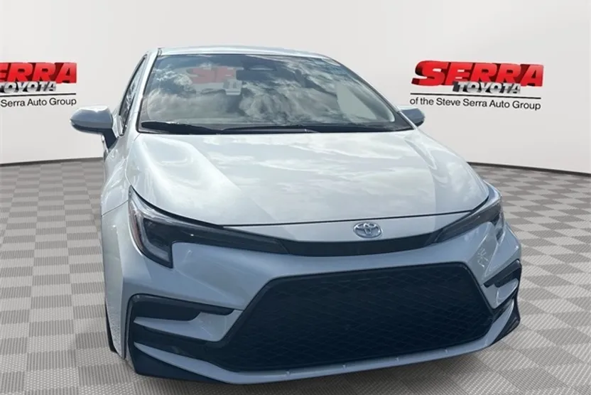 2025 Toyota Corolla SE photo 1