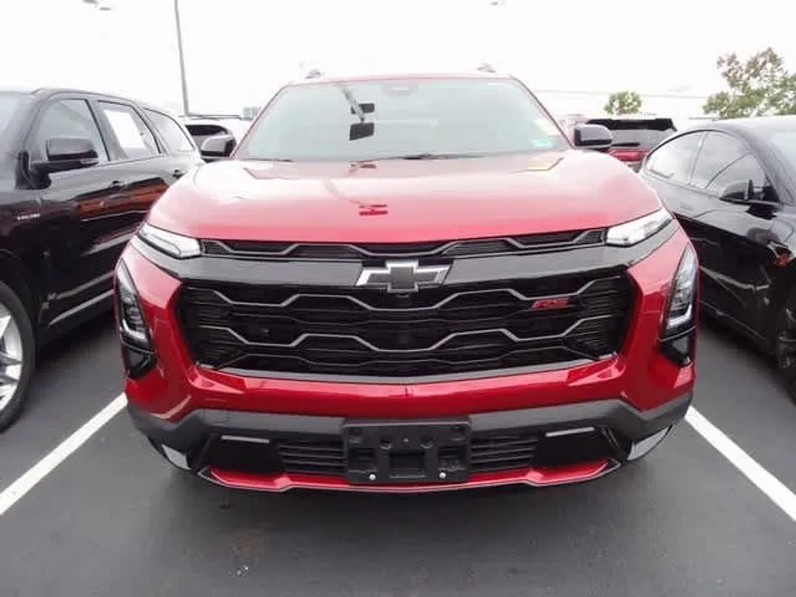 2025 Chevrolet Equinox RS photo 1