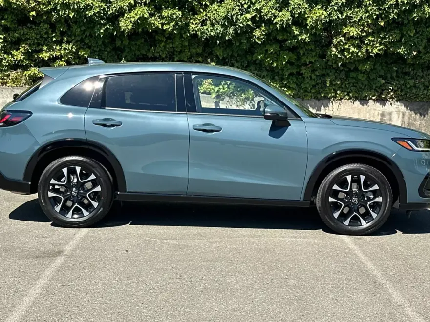 2026 Honda HR-V EX-L photo 1