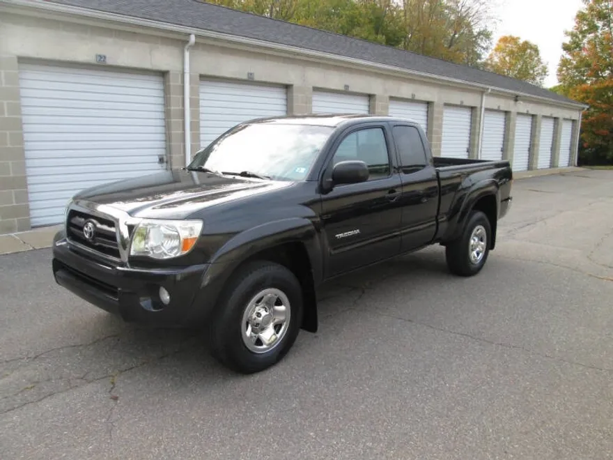 2008 Toyota Tacoma V6 Access Cab photo 1