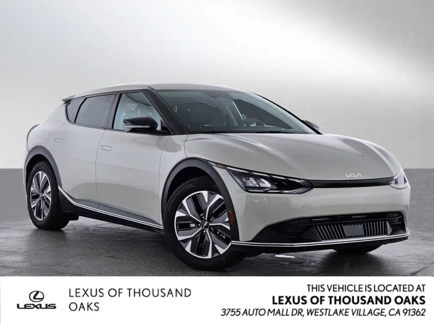 2024 Kia EV6 Light photo 1
