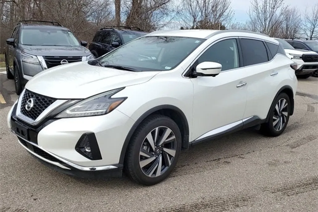 2022 Nissan Murano SL photo 1