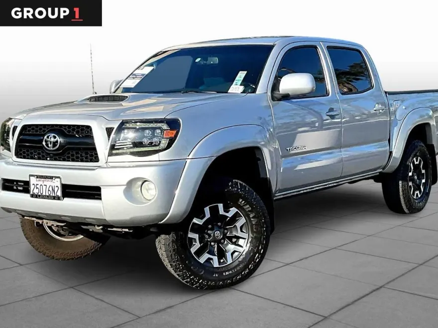 2011 Toyota Tacoma PreRunner photo 1