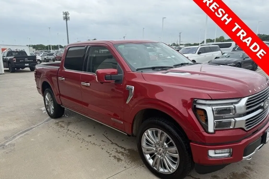 2024 Ford F-150 Platinum photo 1